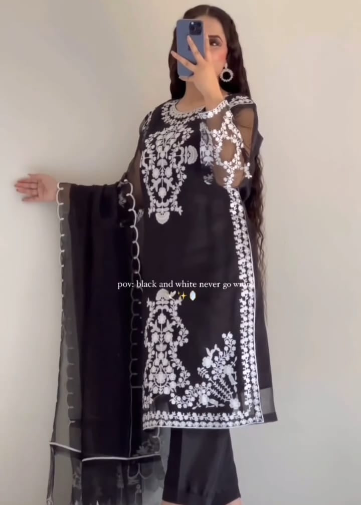 Zoya Heavy Embroidered Organza Festive Set Frill Style 3 Piece Luxury Collection