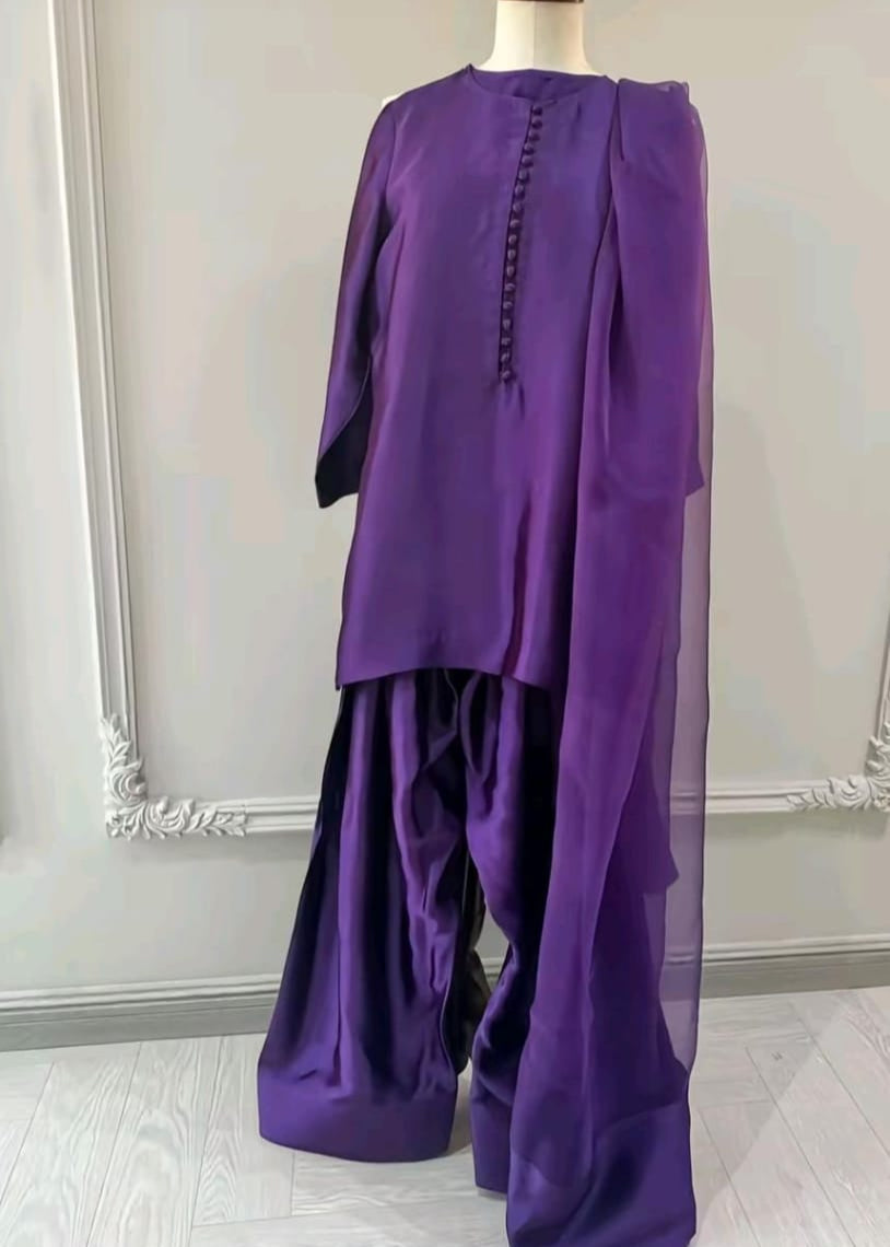 Regal Farshi Silk Ensemble (Stitched)